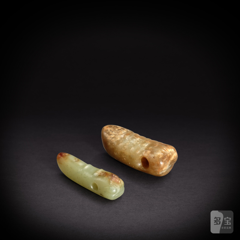 Two jade cicada worms, Neolithic period, Hongshan culture | 新石器時代 紅山文化 玉蟬兩件